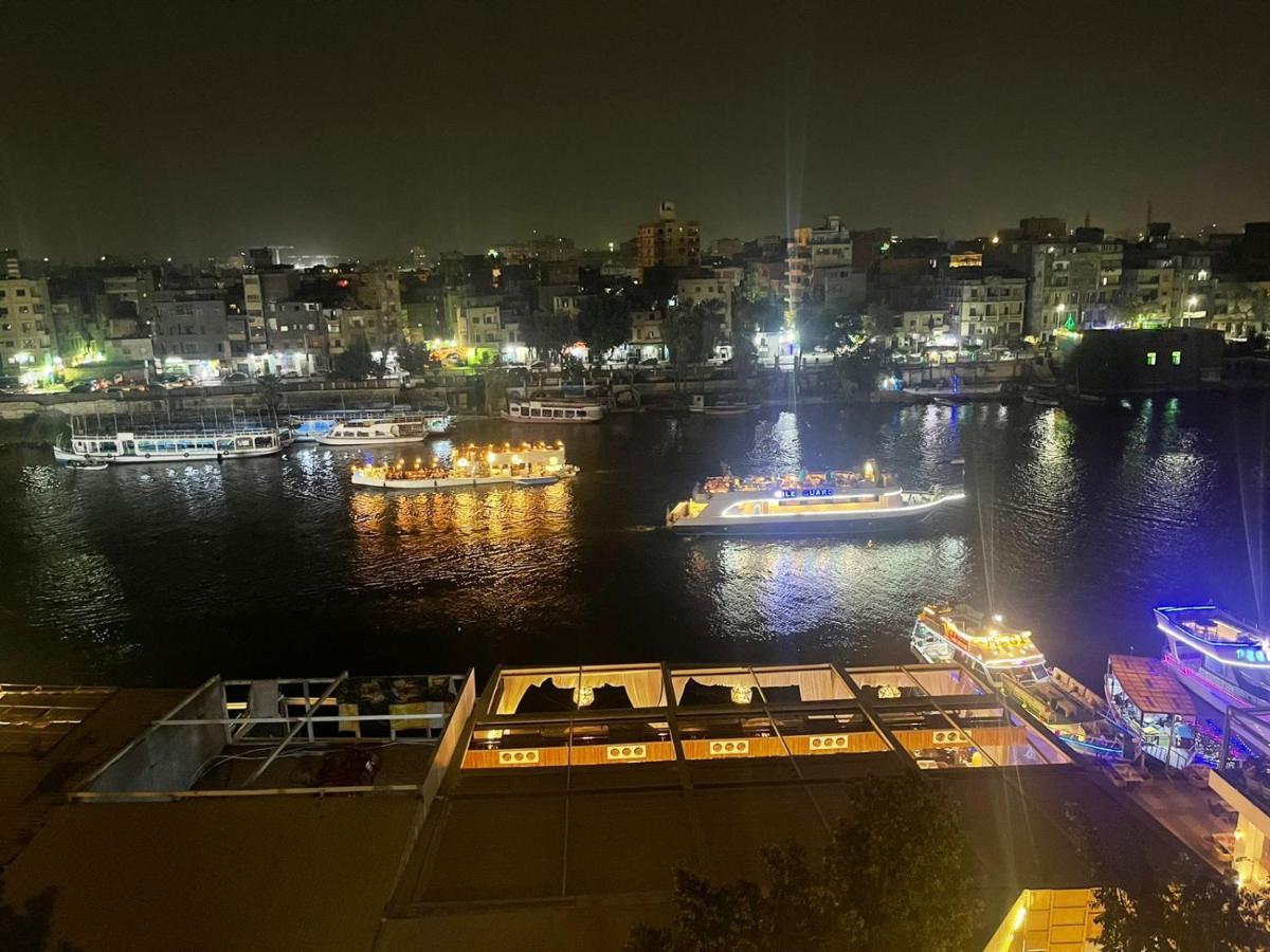شقة Zamalek Two-bedroom Nile View *